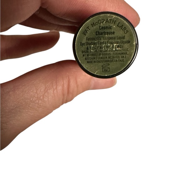 Cosmic Chartreuse PAT MCGRATH LABS
FetishEYES Longwear Liquid Eyeshadow NIB - Picture 6 of 9